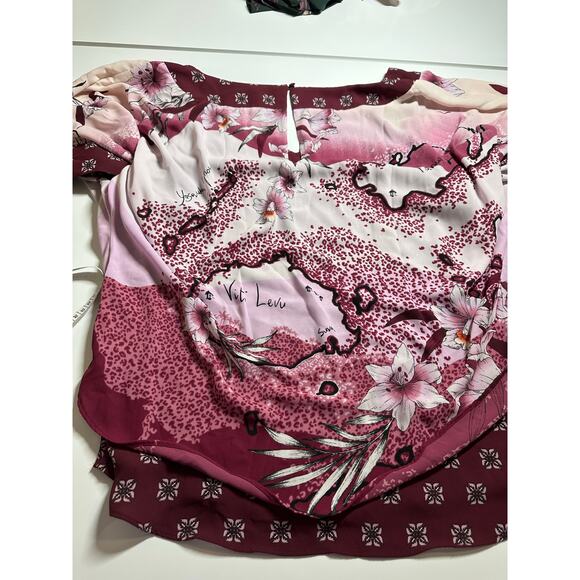 White House Black Market WHBM Women L Blouse Red pink kimono batwing floral - Picture 9 of 9